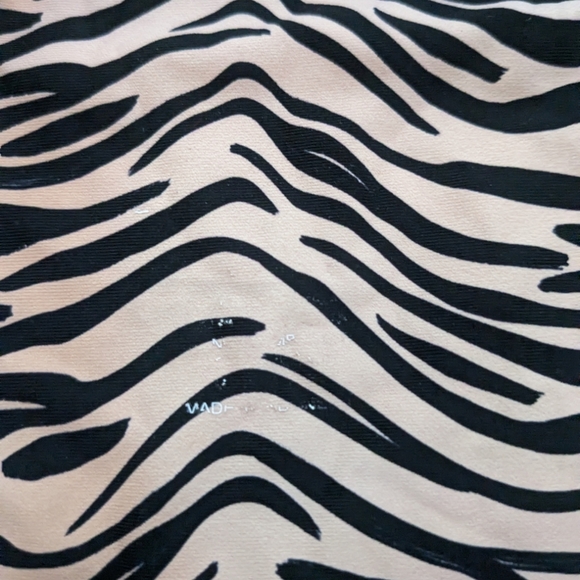 Bamba Swim Bella Bra Bikini Top + Elle Bottom in Tiger – M - Picture 10 of 12